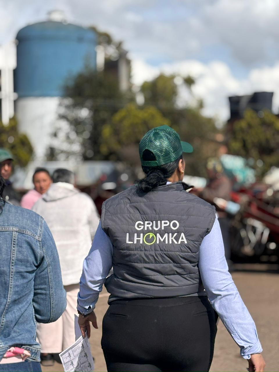 Trabaja con nosotros